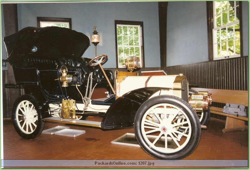 1905 Packard Model N Touring