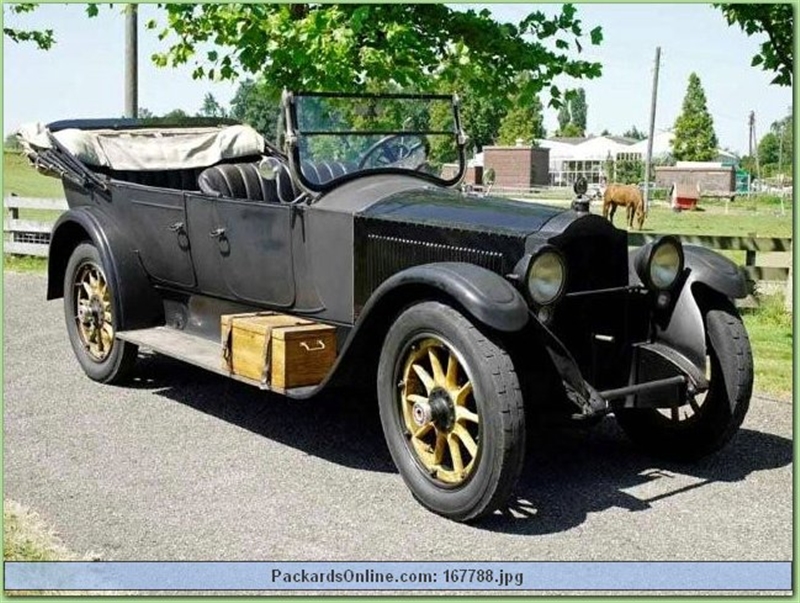 1922 Packard Model 3-35 Touring