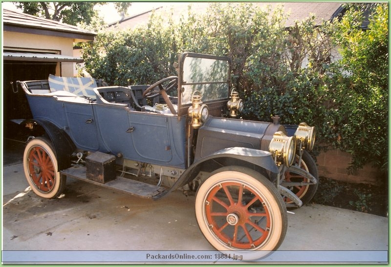 1911 Packard Model 18 Touring
