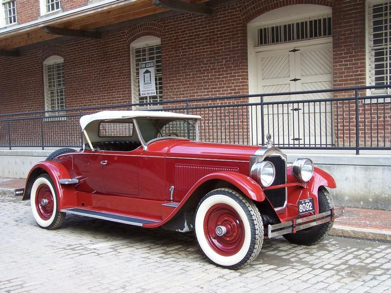 1924 Packard Model 136 Runabout