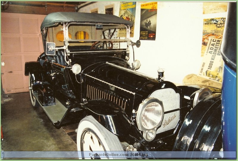 1915 Packard Model 3-38 Runabout