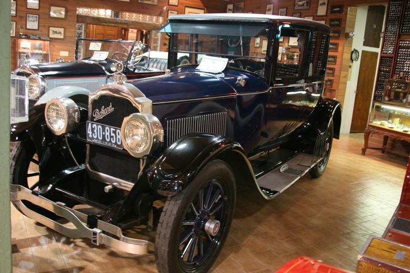 1923 Packard Model 126 Coupe
