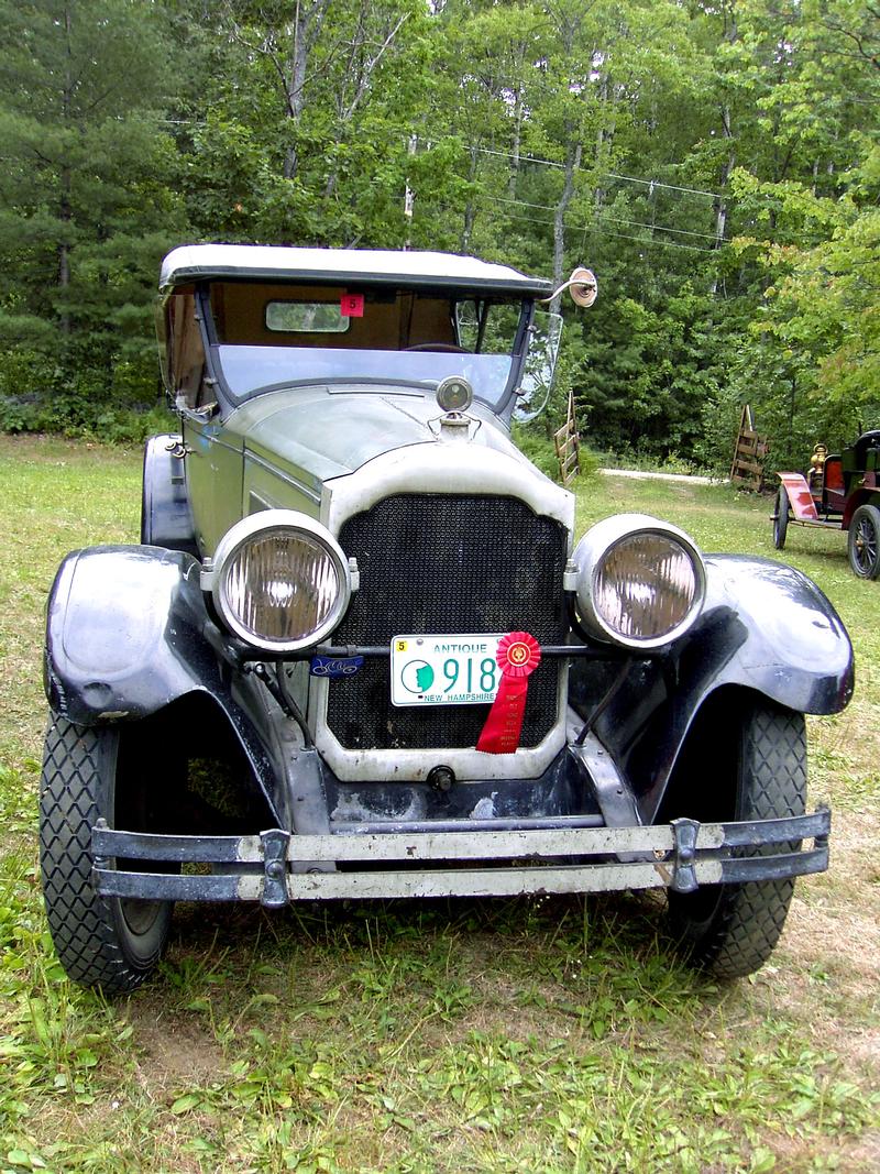 1924 Packard Model 143 Touring - 7 pass.