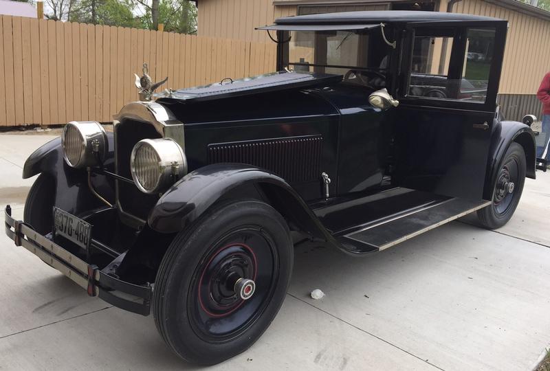 1924 Packard Model 136 Coupe - 4 pass.