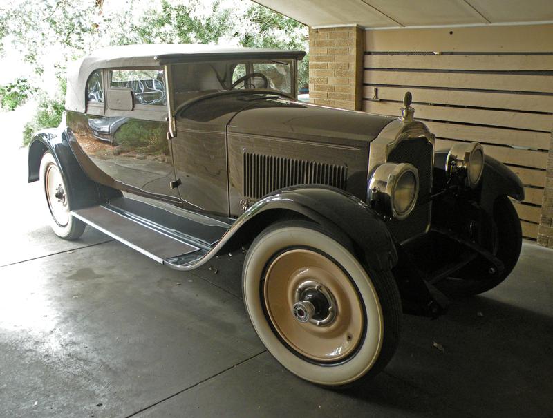 1923 Packard Model 126 Coupe (drophead)