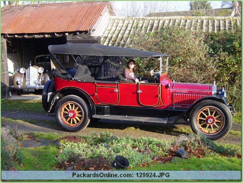 1917 Packard Model 2-35 7 Pas Touring