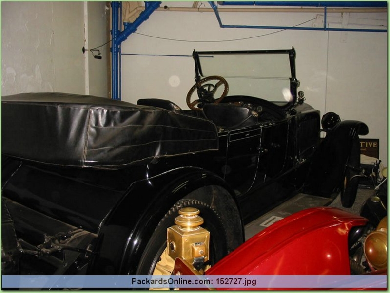 1918 Packard Model 3-25 Salon Phaeton