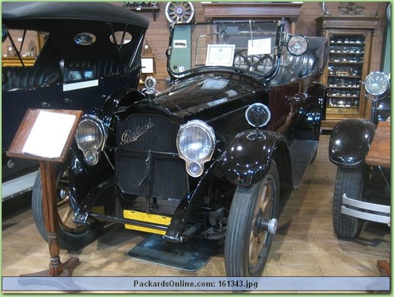 1920 Packard Model 3-35 7 Pass. Touring
