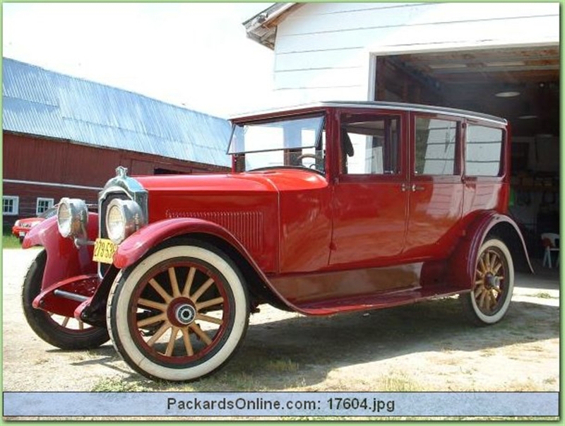 1923 Packard Model 133 limousine