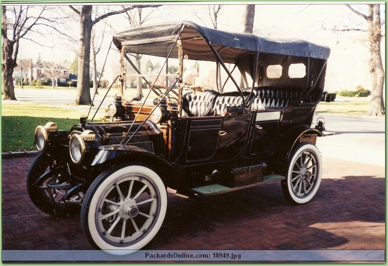 1911 Packard Model 18 Touring