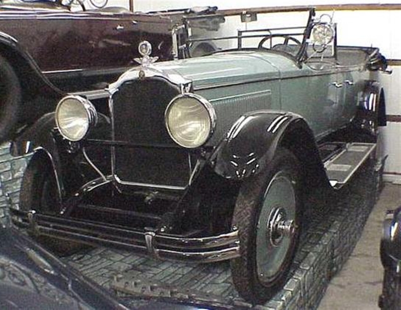 1923 Packard Model 133 Touring
