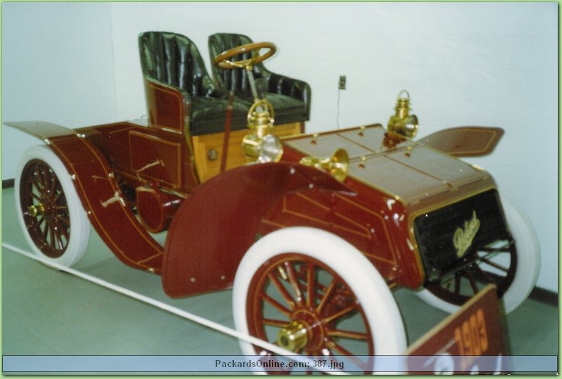1903 Packard Model F Runabout