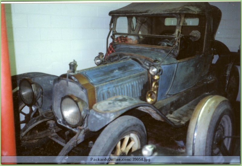 1914 Packard Model 1-38 Runabout
