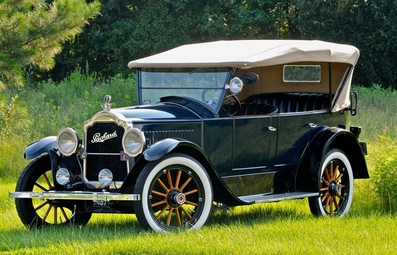 1921 Packard Model 116 5 Pas. Touring