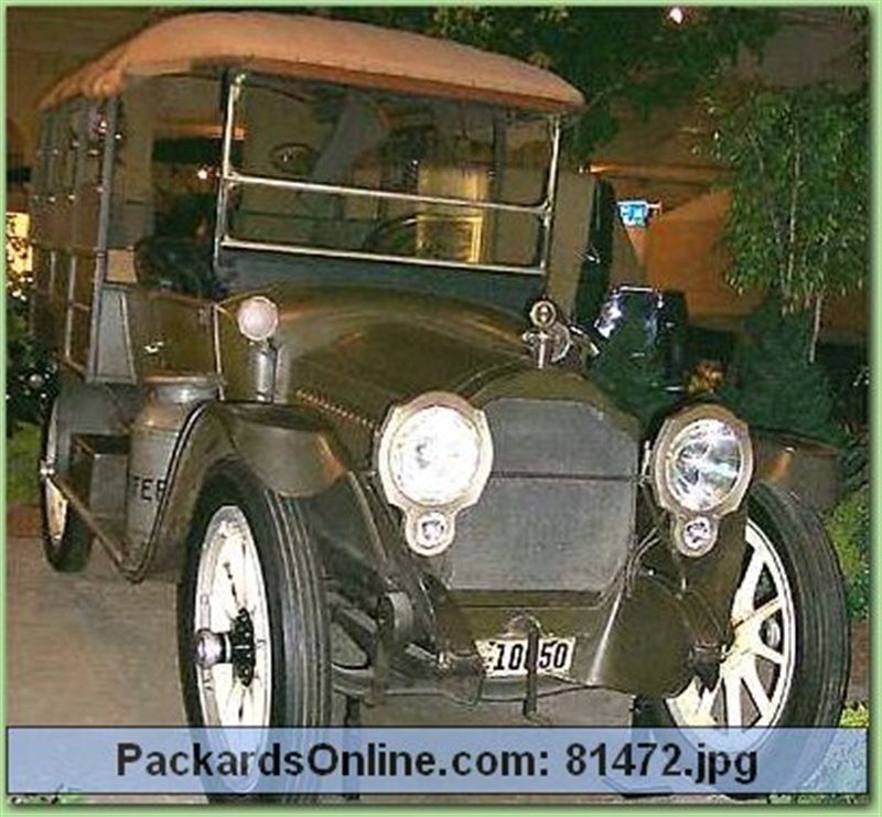 1916 Packard Model 1-35 camp car