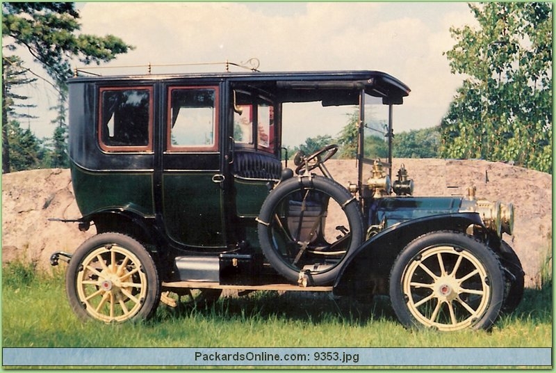 1909 Packard Model 18 Limousine