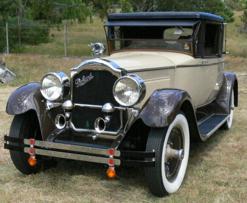 1925 Packard Model 236 Coupe