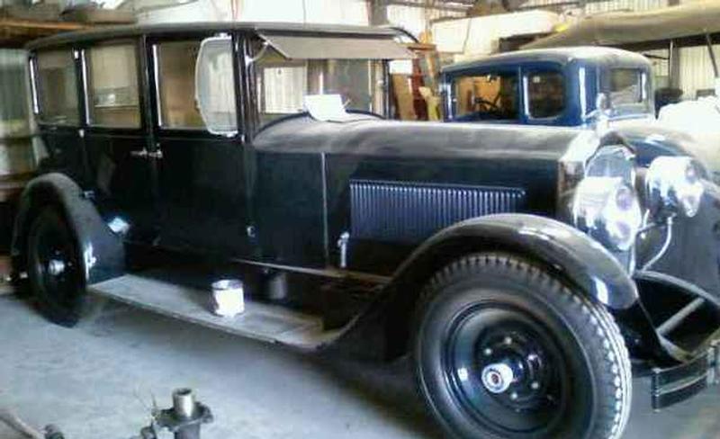 1924 Packard Model 136 Sedan - 5 pass.