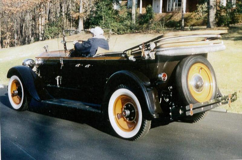 1925 Packard Model 243 Touring - 7 pass.