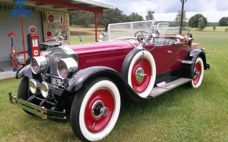 1924 Packard Model 136 Runabout