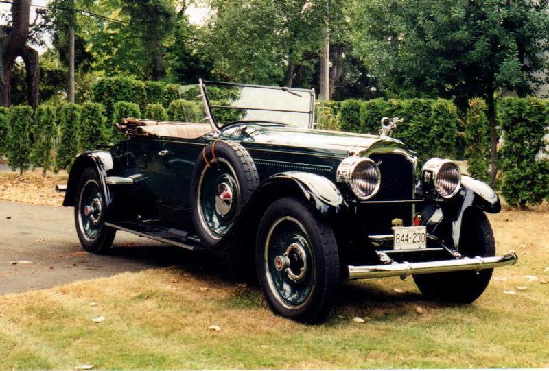 1924 Packard Model 136 Runabout