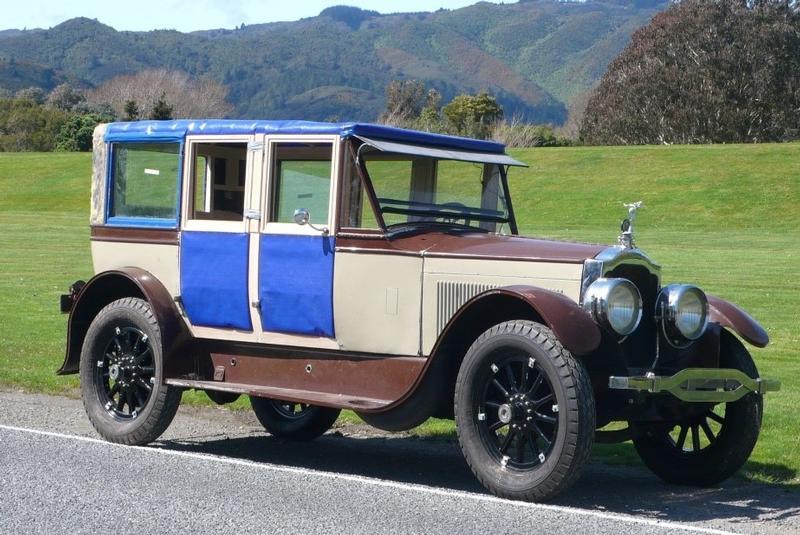 1922 Packard Model 3-35 7 Pass. Limousine