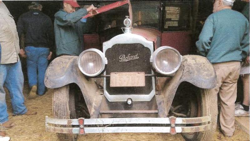 1924 Packard Model 136 Coupe - 4 pass.