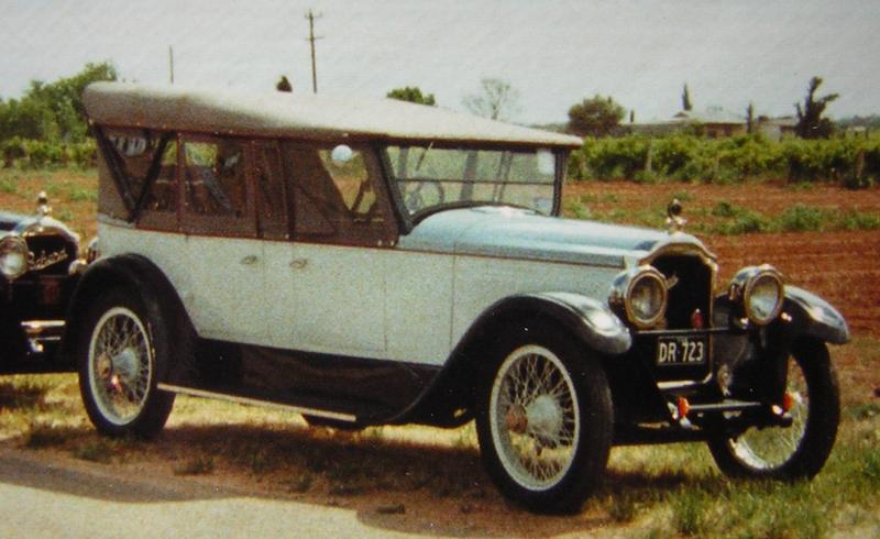 1924 Packard Model 133 7 Pas. Touring