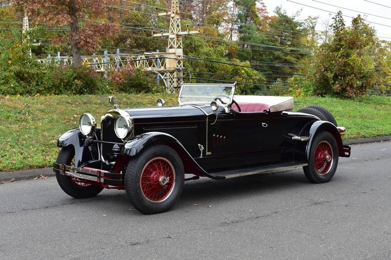 1925 Packard Model 243 Runabout
