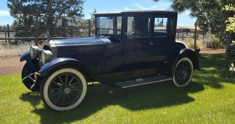 1923 Packard Model 126 Coupe